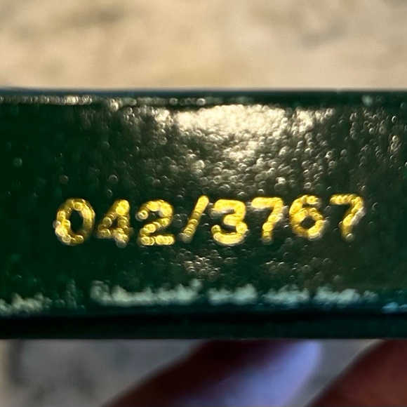 Authentic Gucci key fob in original box - Picture 3 of 5